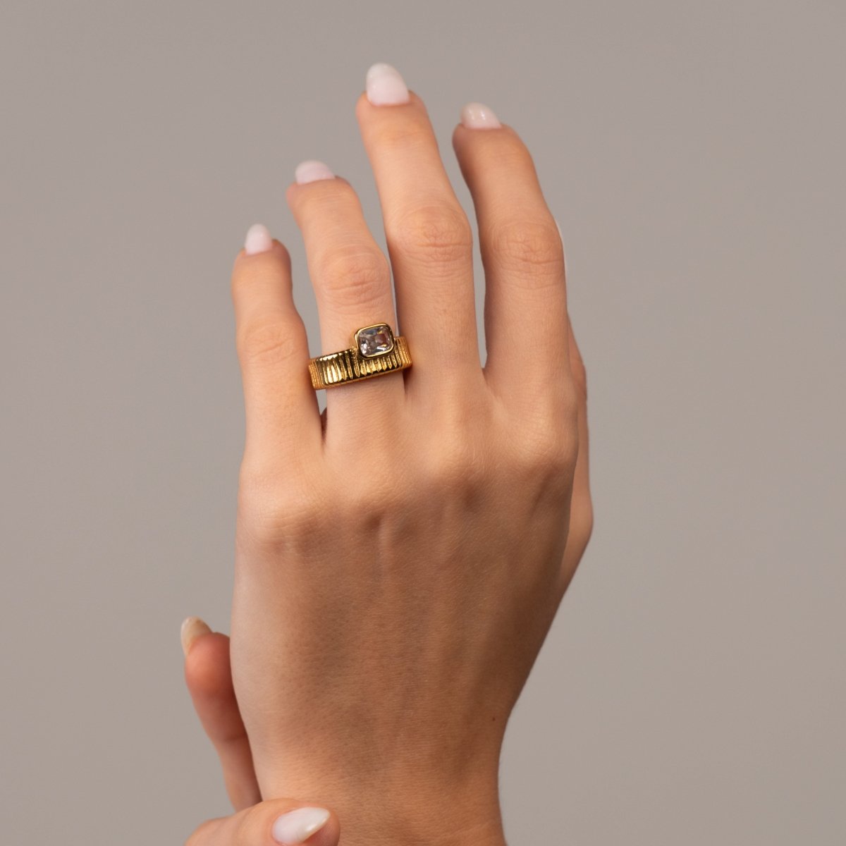 Capri Crystal Ring - 18k Gold Plated