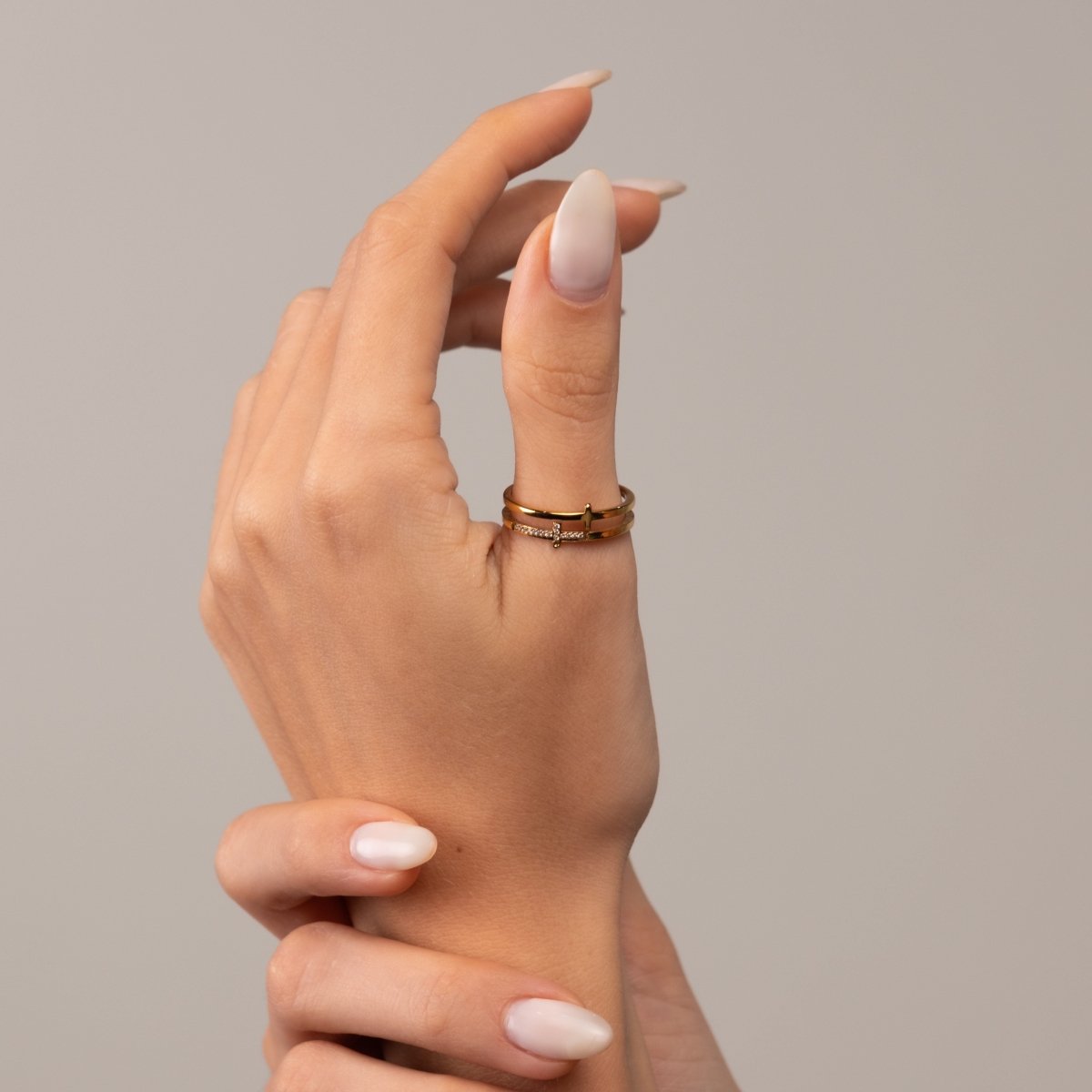 Cross Ring - 18k Gold Plated
