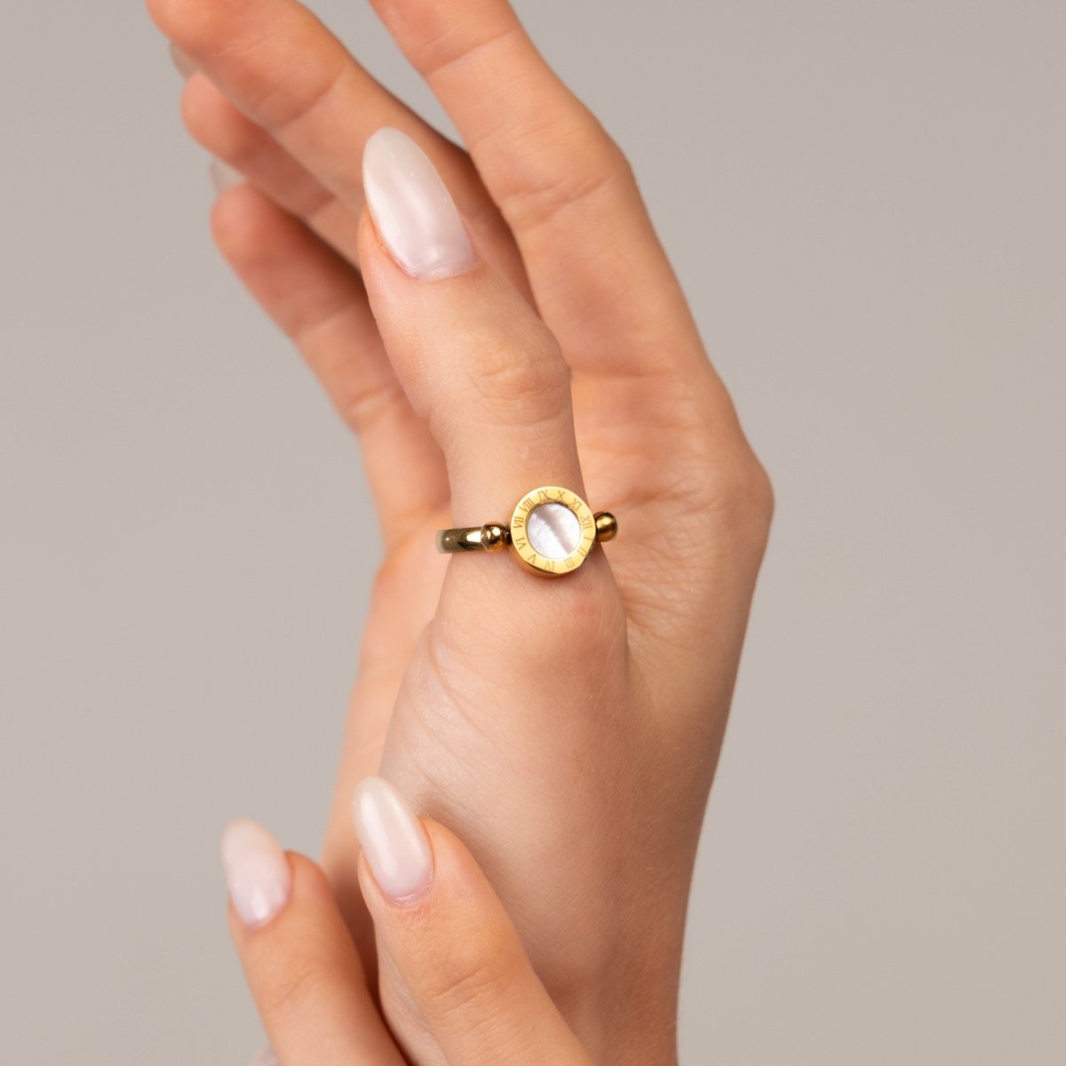 Roman Numeral Spinner Ring 18k Gold Plated