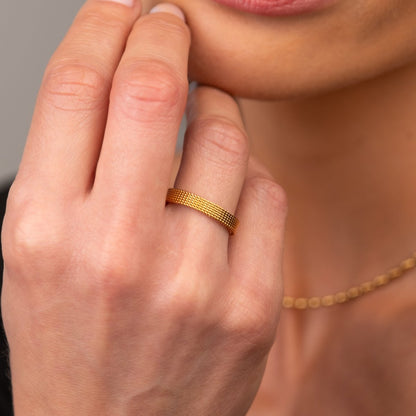 Motion Mesh Ring 18k Gold Plated