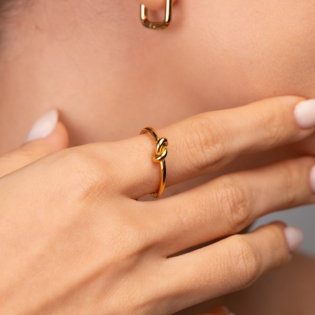 Knot Ring 18k Gold Plated