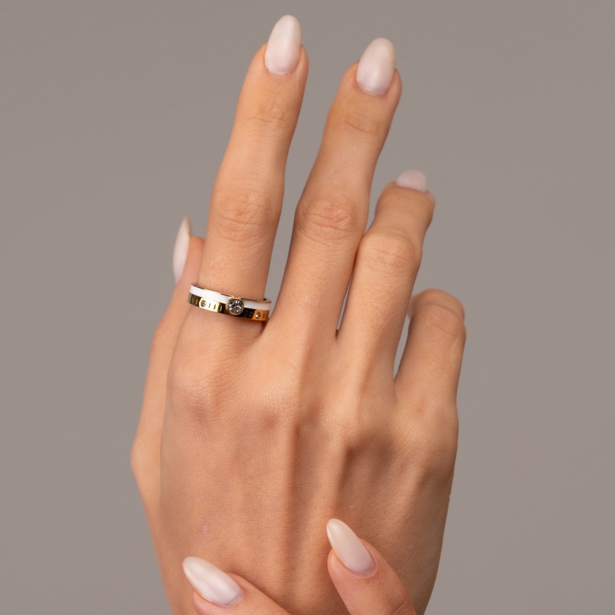 Queen Crystal Stone Ring 18k Gold Plated