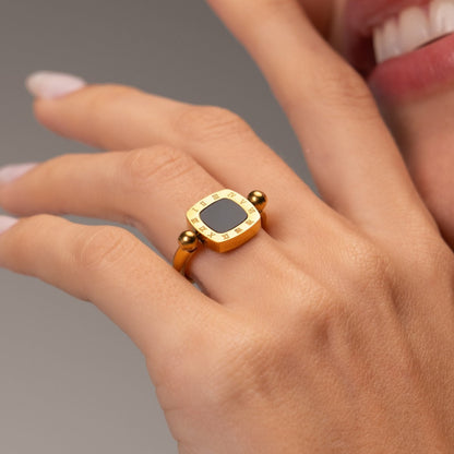Square Charm Spinner Ring - 18k Gold Plated