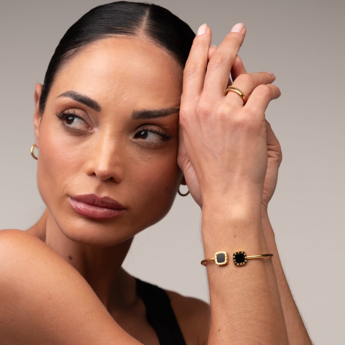Onyx Cuff Bracelet 18k Gold Plated
