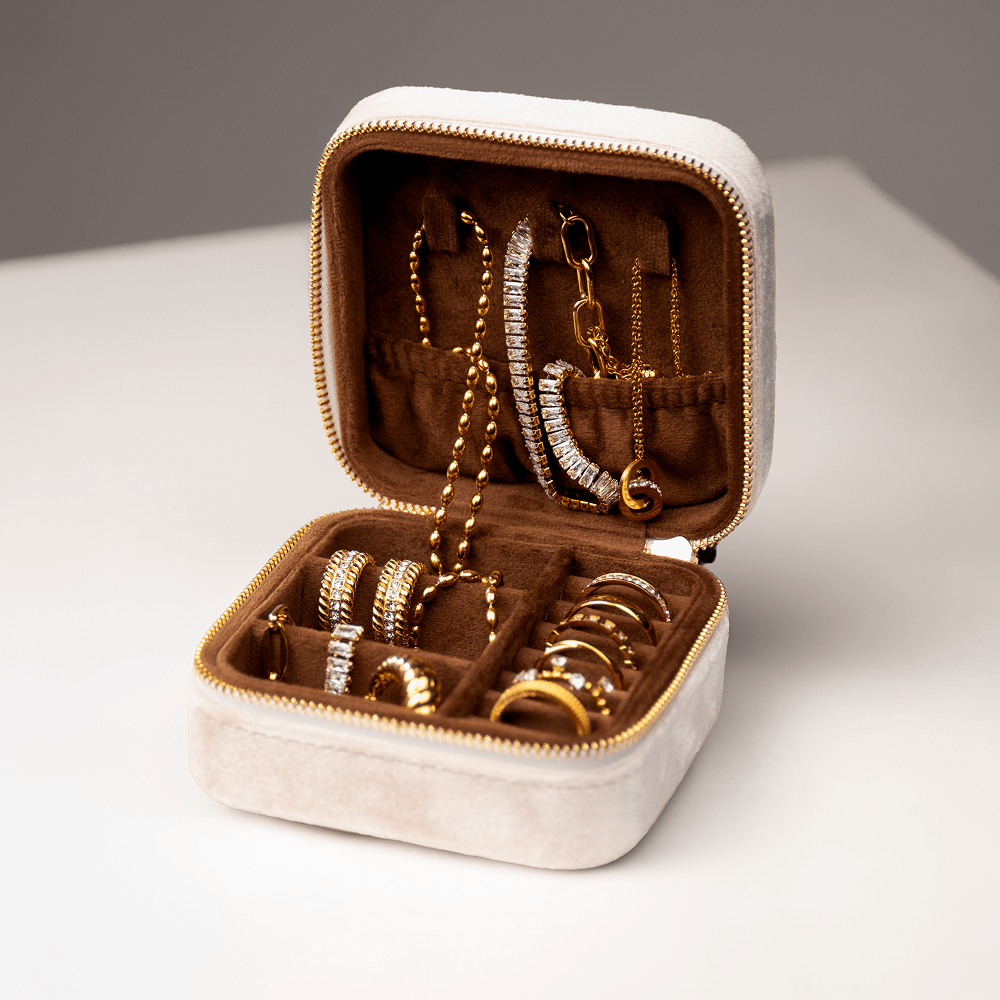 Mosali Velvet Jewelry Box